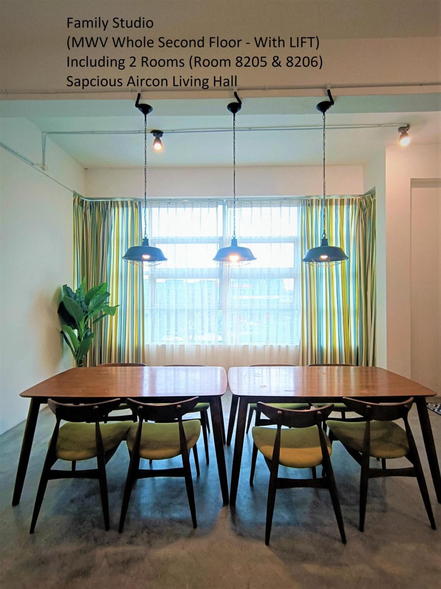 Mwv Family Suite Room Muar Esterno foto