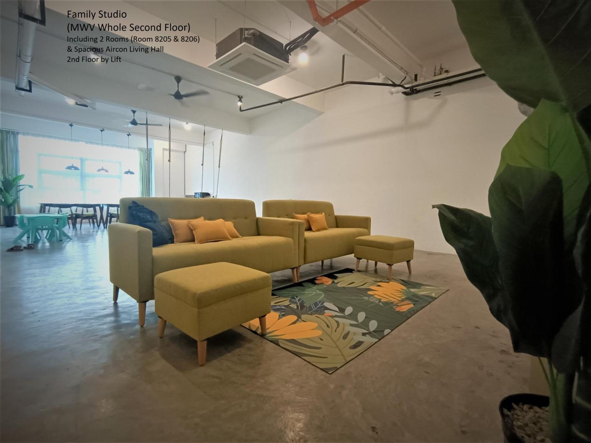 Mwv Family Suite Room Muar Esterno foto