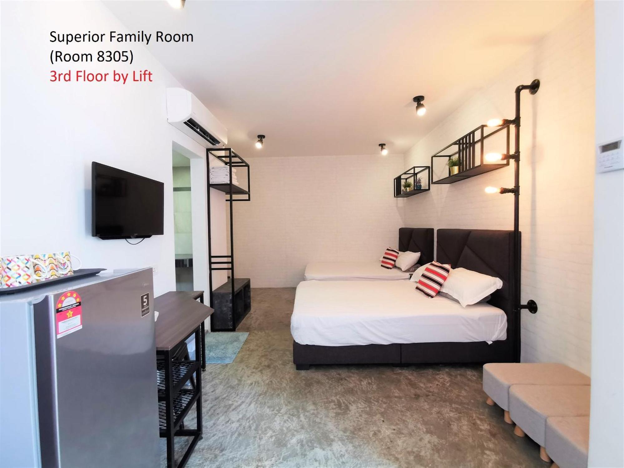 Mwv Family Suite Room Muar Esterno foto