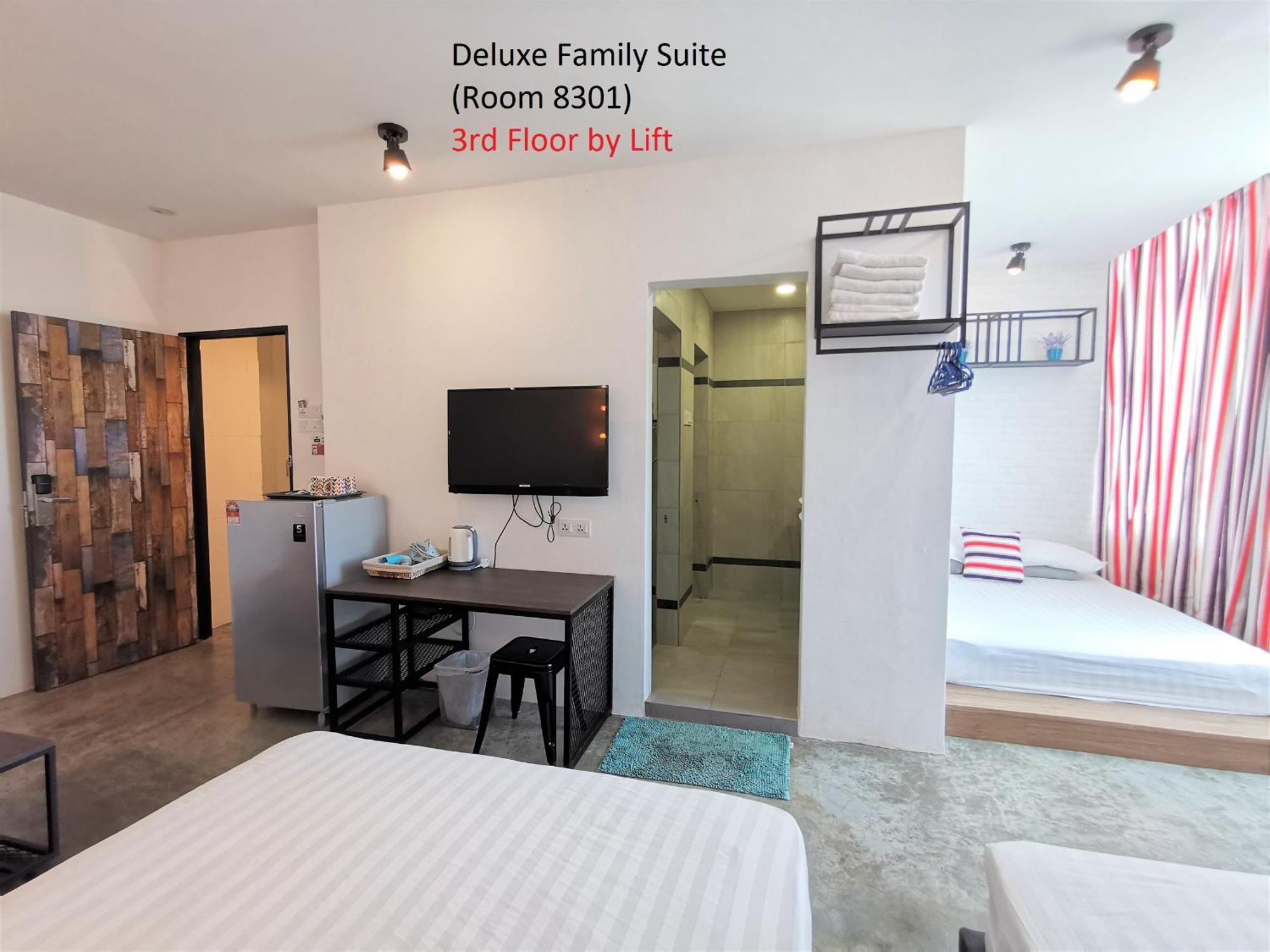 Mwv Family Suite Room Muar Esterno foto